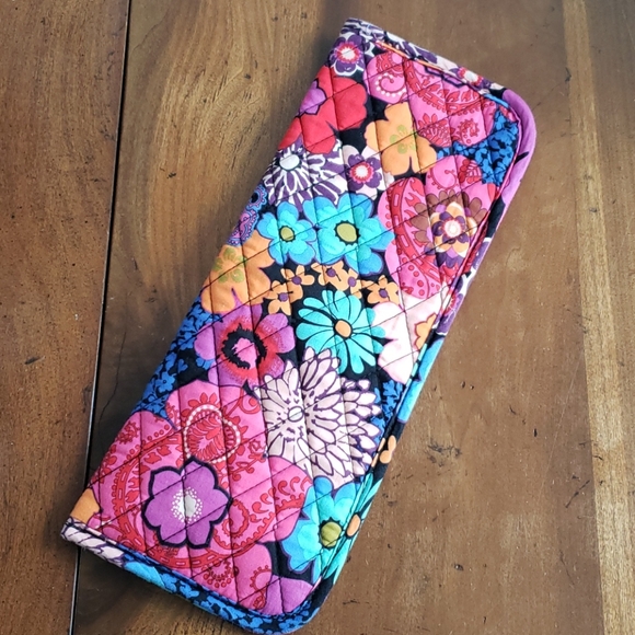Vera Bradley Handbags - Vera Bradley flat/curling iron cover